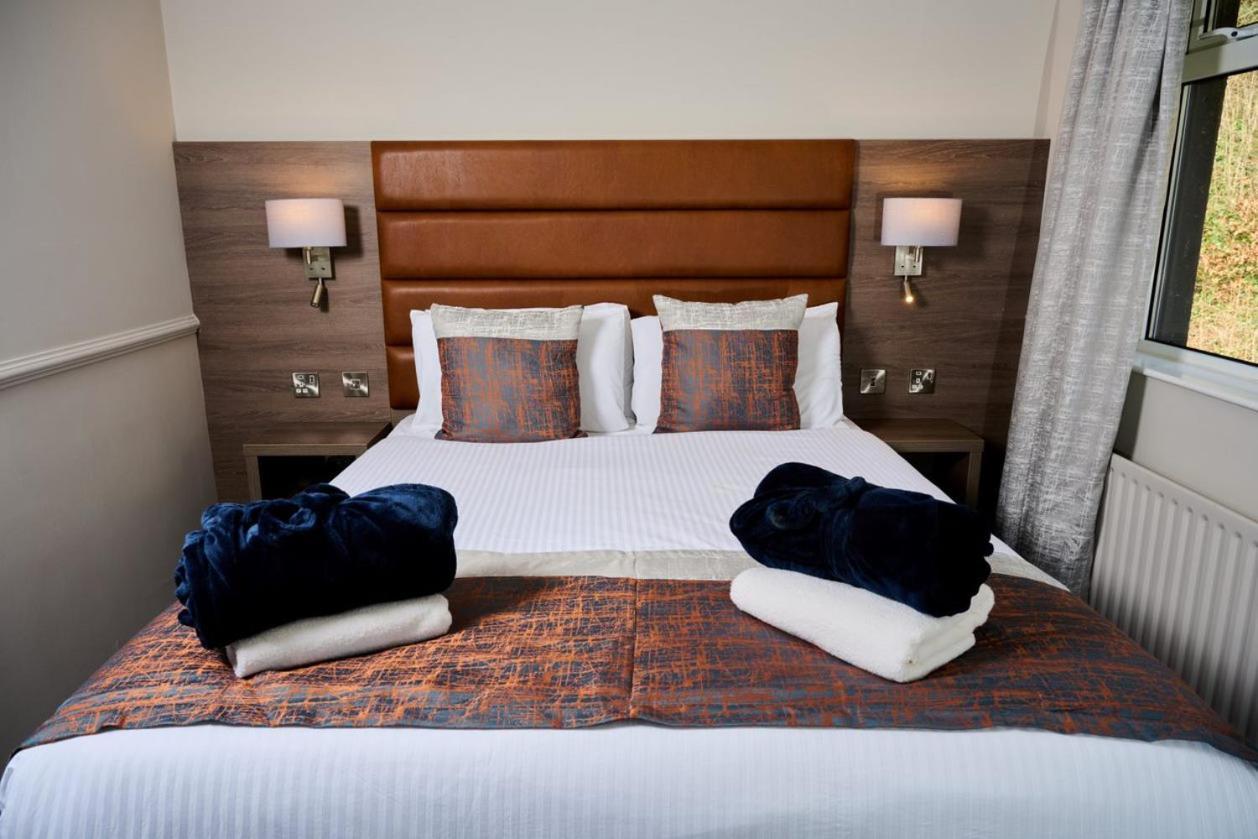 Bushtown Hotel & Spa كوليرين المظهر الخارجي الصورة