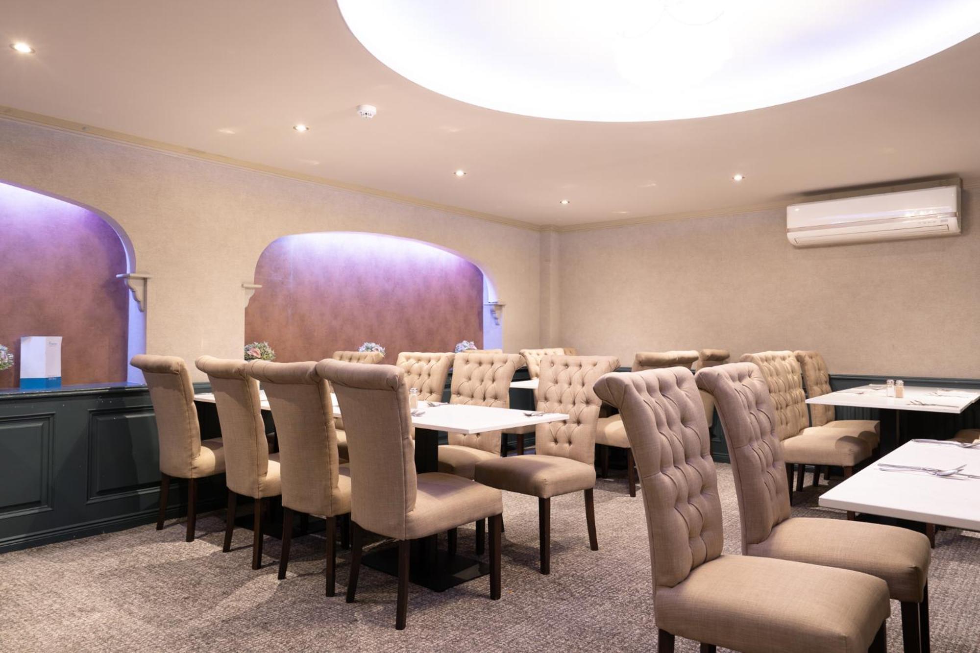 Bushtown Hotel & Spa كوليرين المظهر الخارجي الصورة