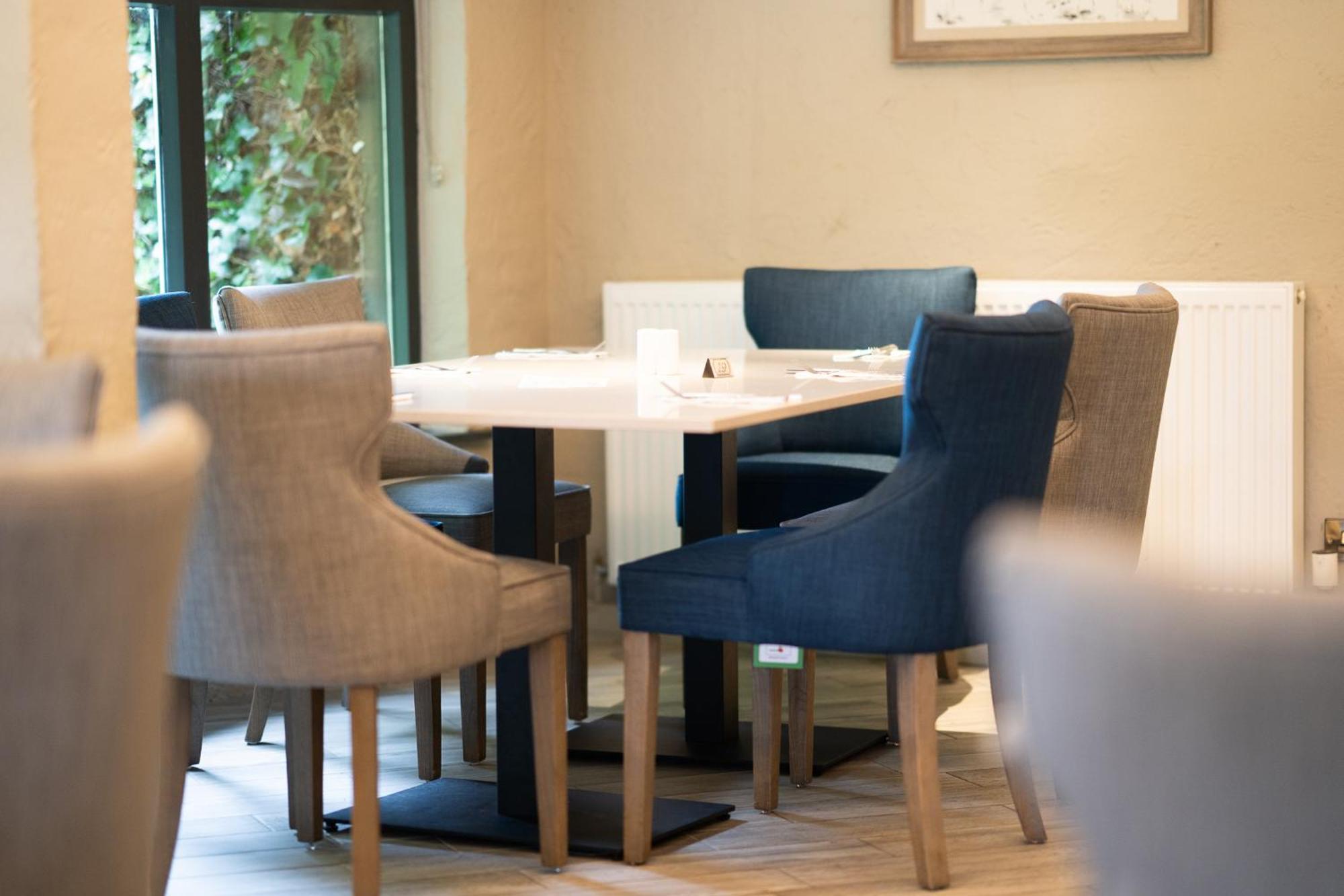 Bushtown Hotel & Spa كوليرين المظهر الخارجي الصورة