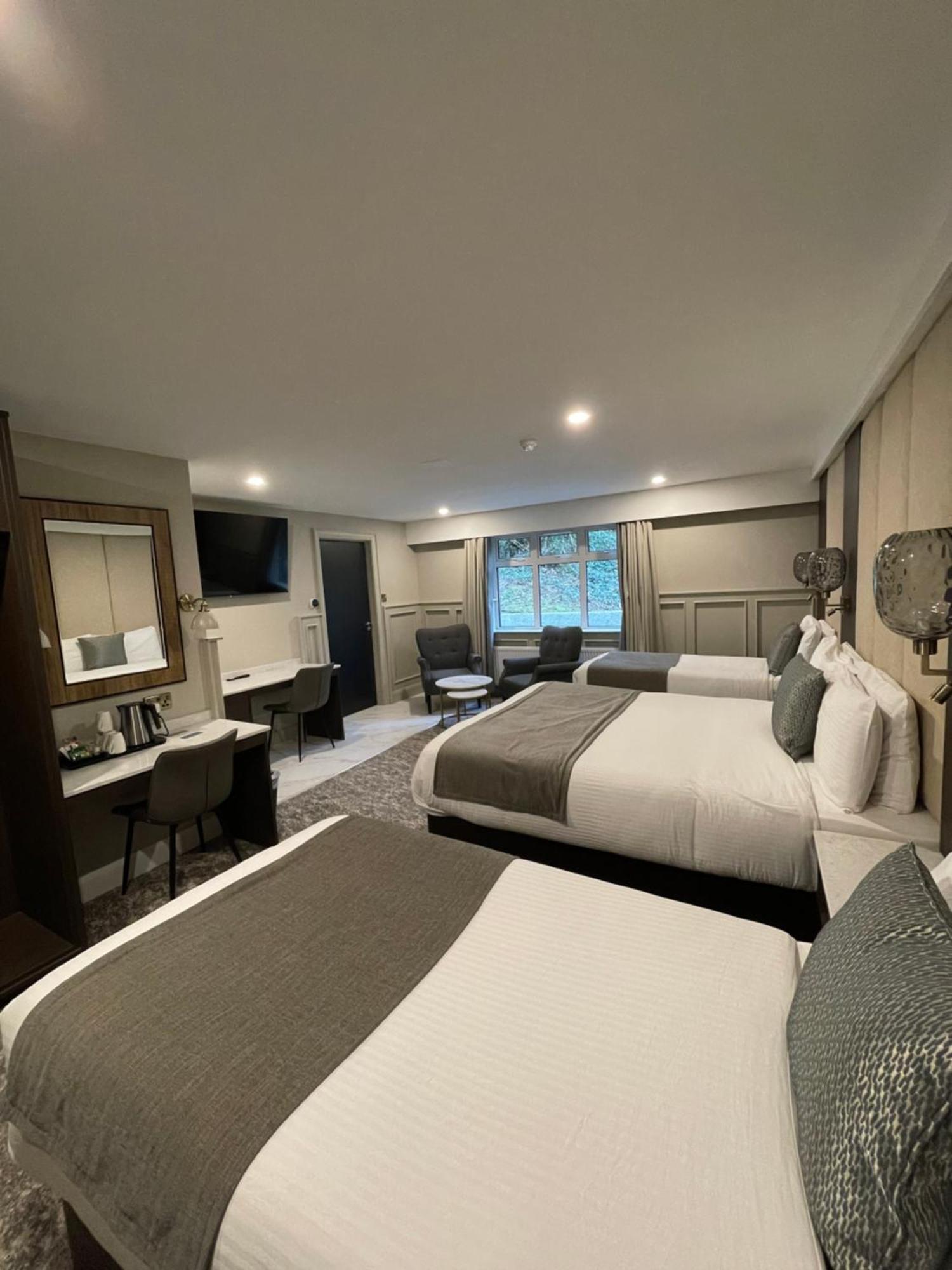 Bushtown Hotel & Spa كوليرين المظهر الخارجي الصورة