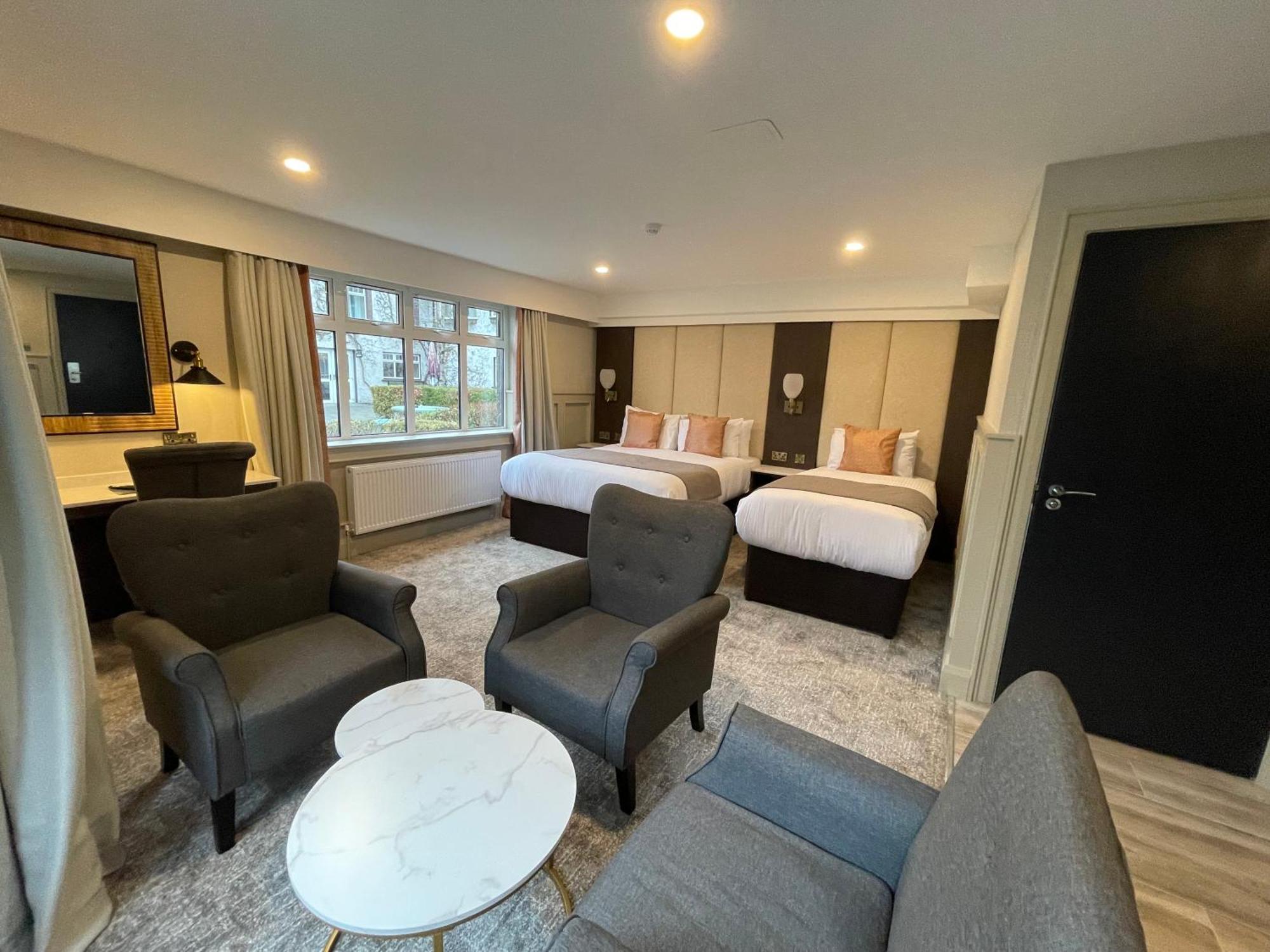 Bushtown Hotel & Spa كوليرين المظهر الخارجي الصورة