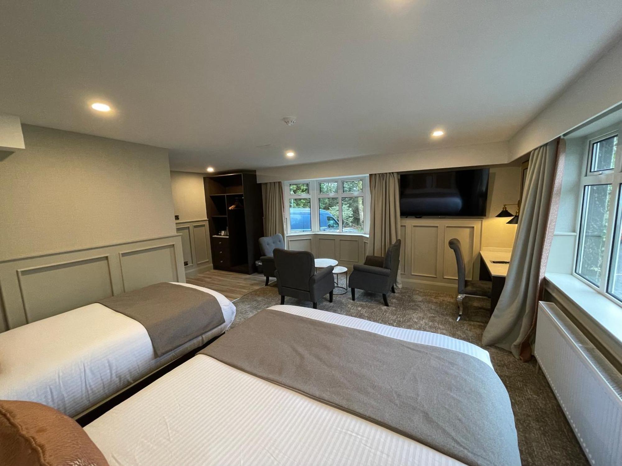 Bushtown Hotel & Spa كوليرين المظهر الخارجي الصورة