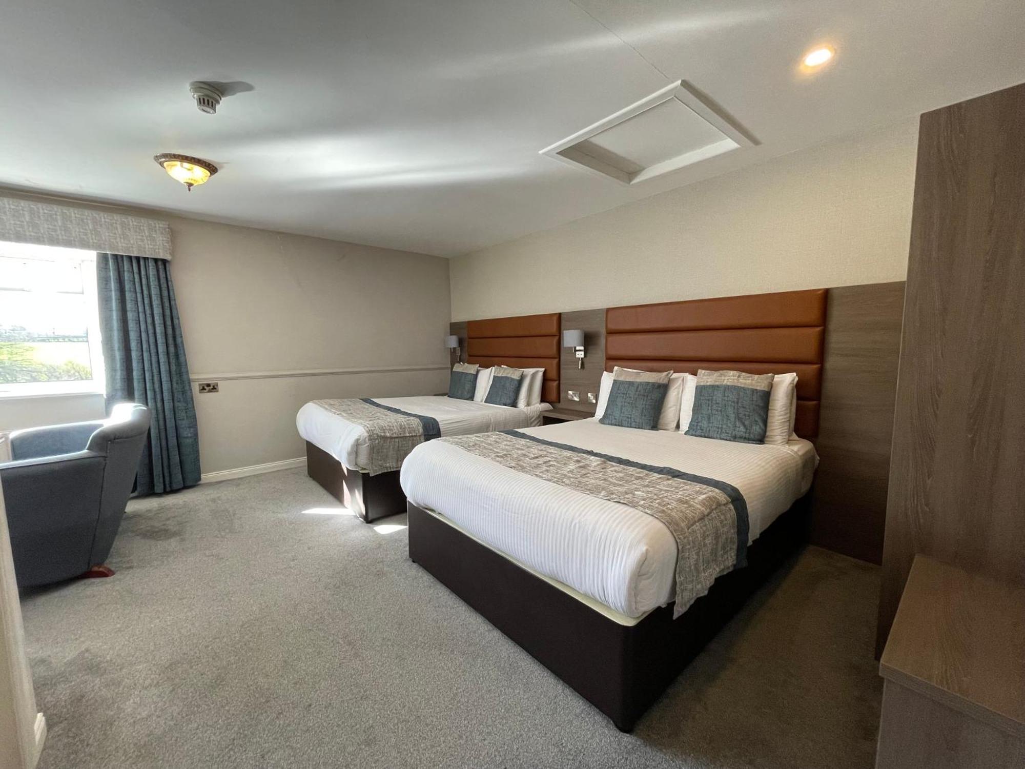Bushtown Hotel & Spa كوليرين المظهر الخارجي الصورة