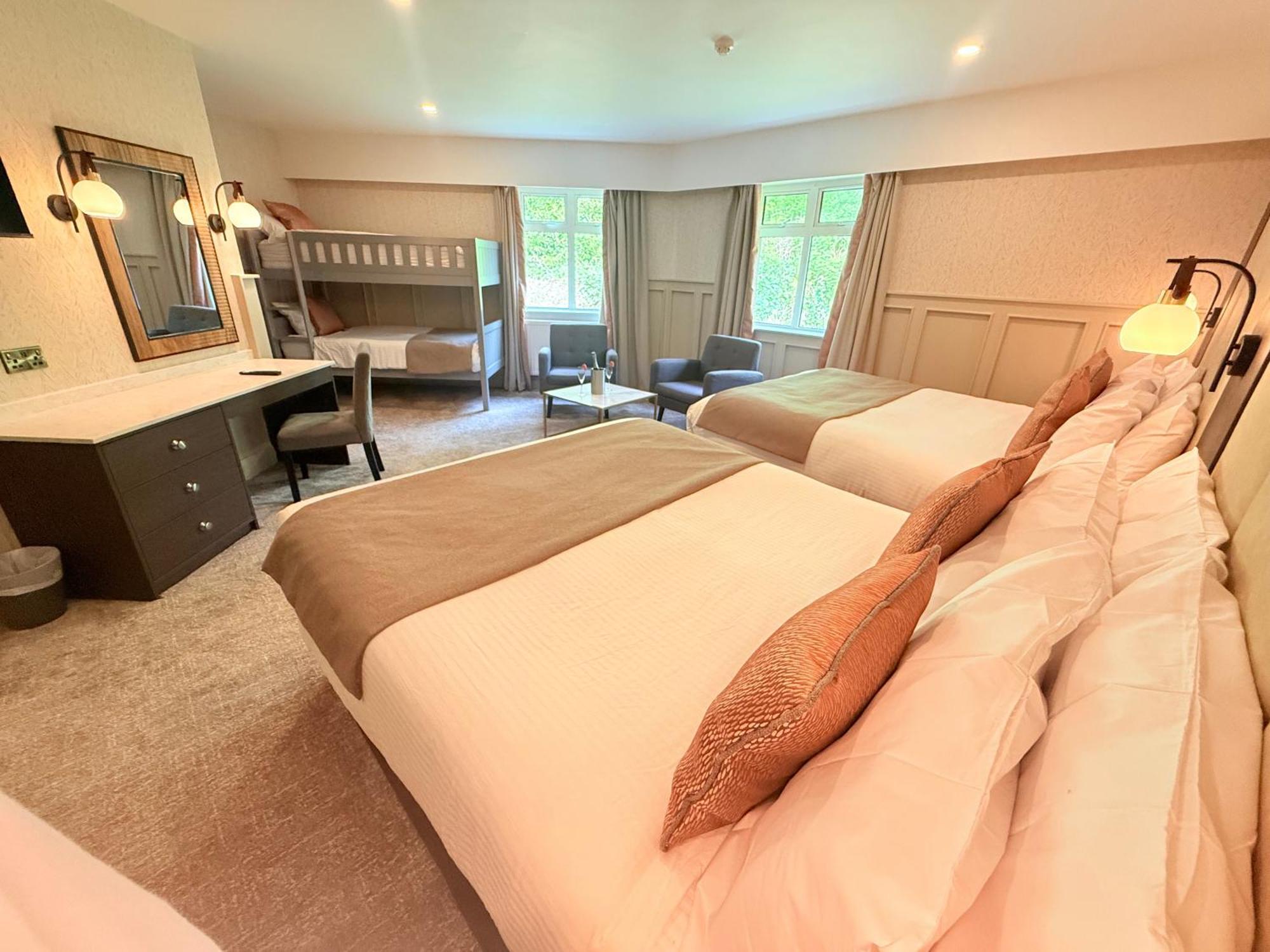 Bushtown Hotel & Spa كوليرين المظهر الخارجي الصورة