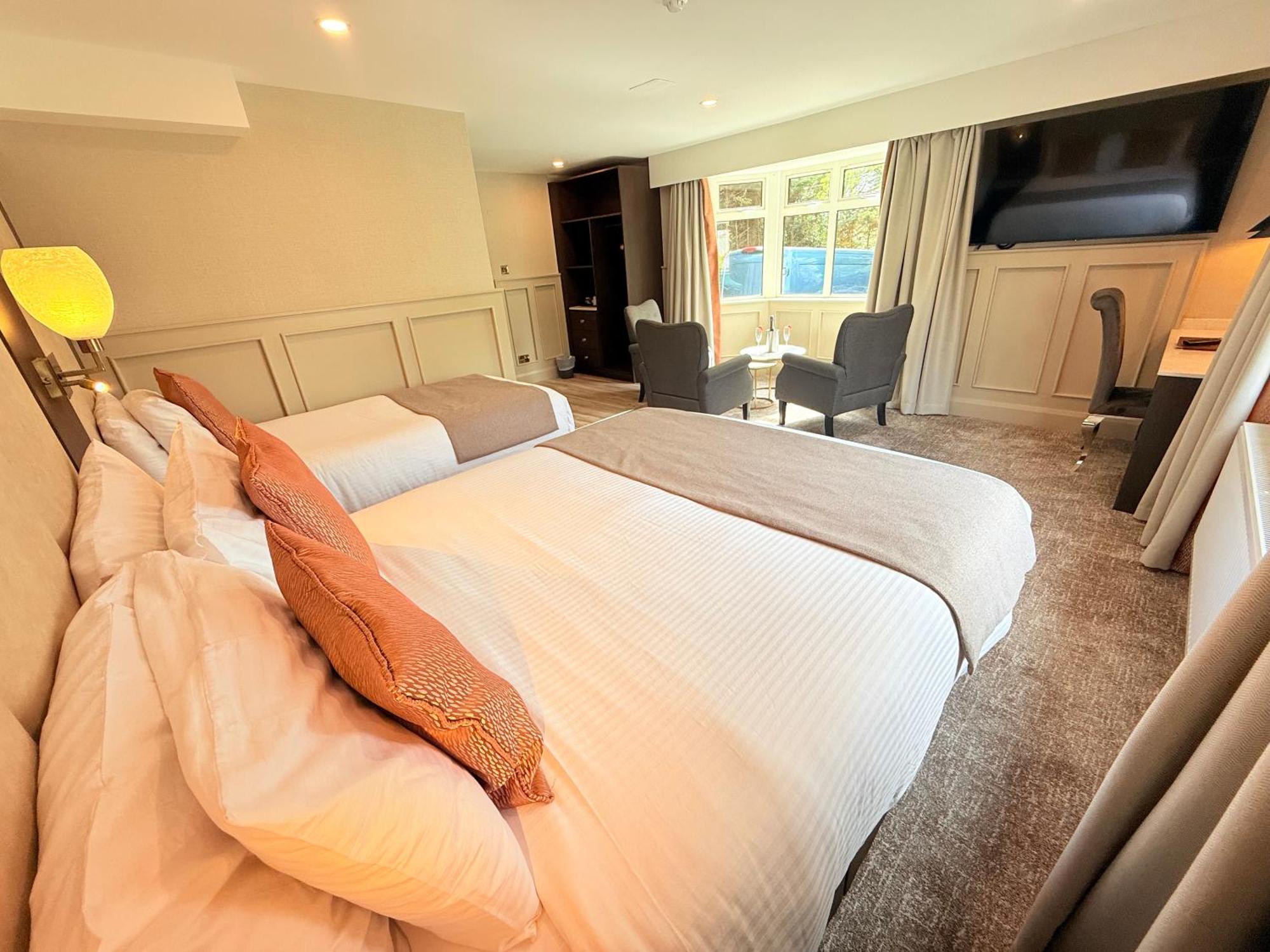 Bushtown Hotel & Spa كوليرين المظهر الخارجي الصورة